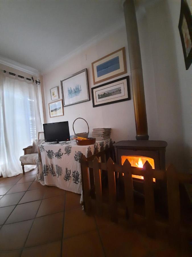 הוילה Rosal de la Frontera Casa Con Sierra Y Con Portugal מראה חיצוני תמונה